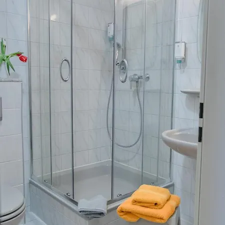 Mueller Hotel 3*